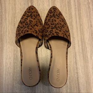 Abound Leopard Slide/Mules Sz 8